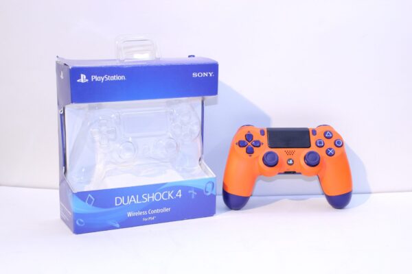 دسته خاص PS4 رنگ خاص نارنجی