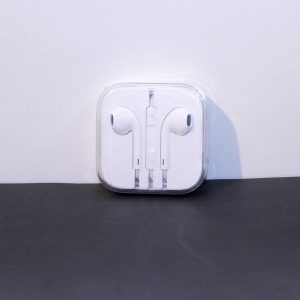 هندزفری اصلی Apple مربوط به جعبه پلمپ